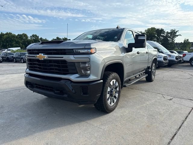 Used 2024 Chevrolet Silverado 2500 Custom w/ Custom Value Package