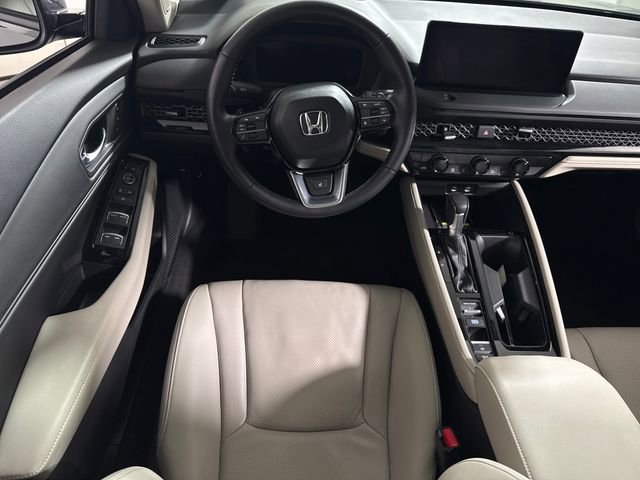 Used 2025 Honda Accord Touring image 28