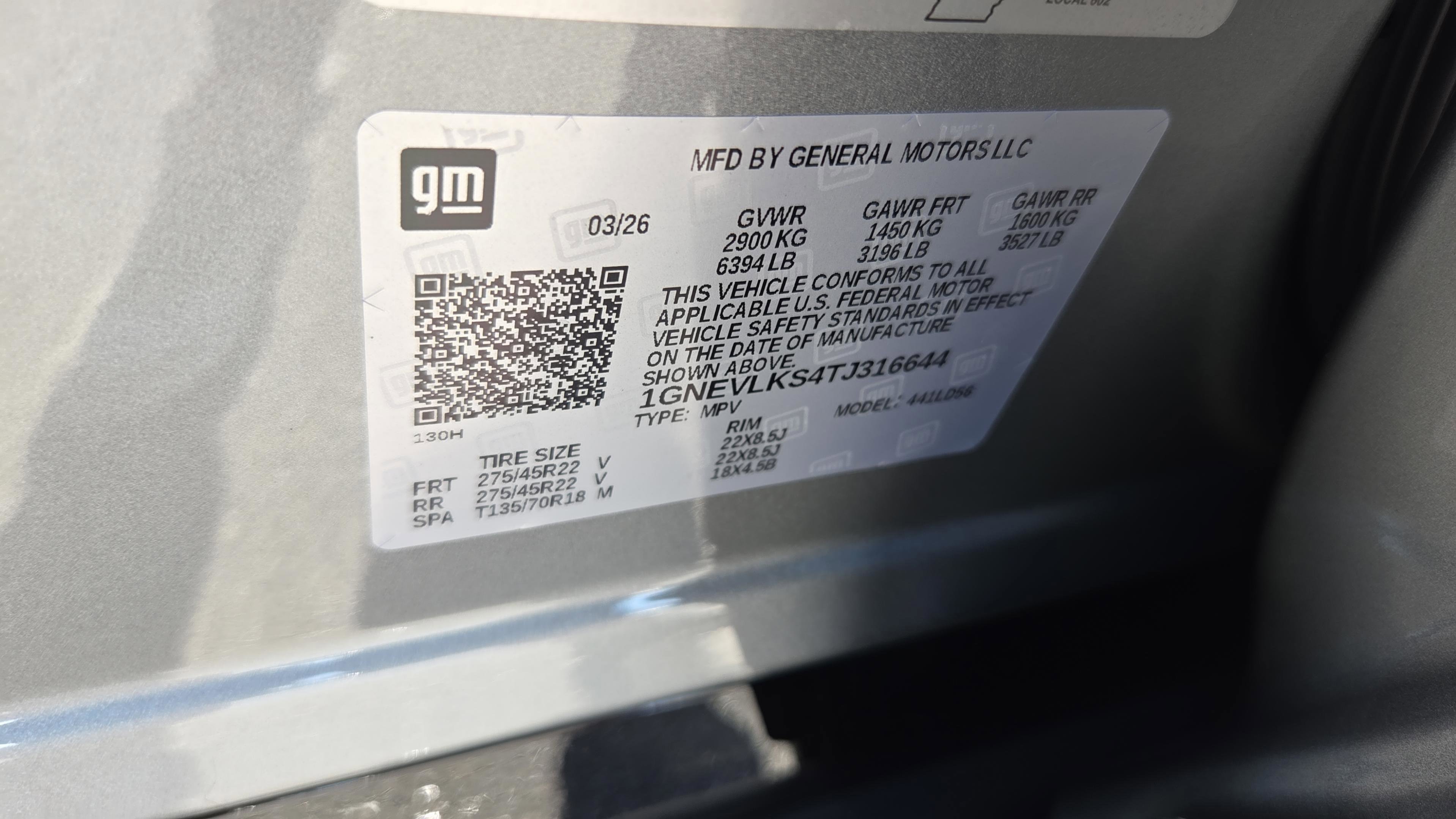 New 2026 Chevrolet Traverse RS w/ LPO, Floor Liner Package AWD/4WD image 17