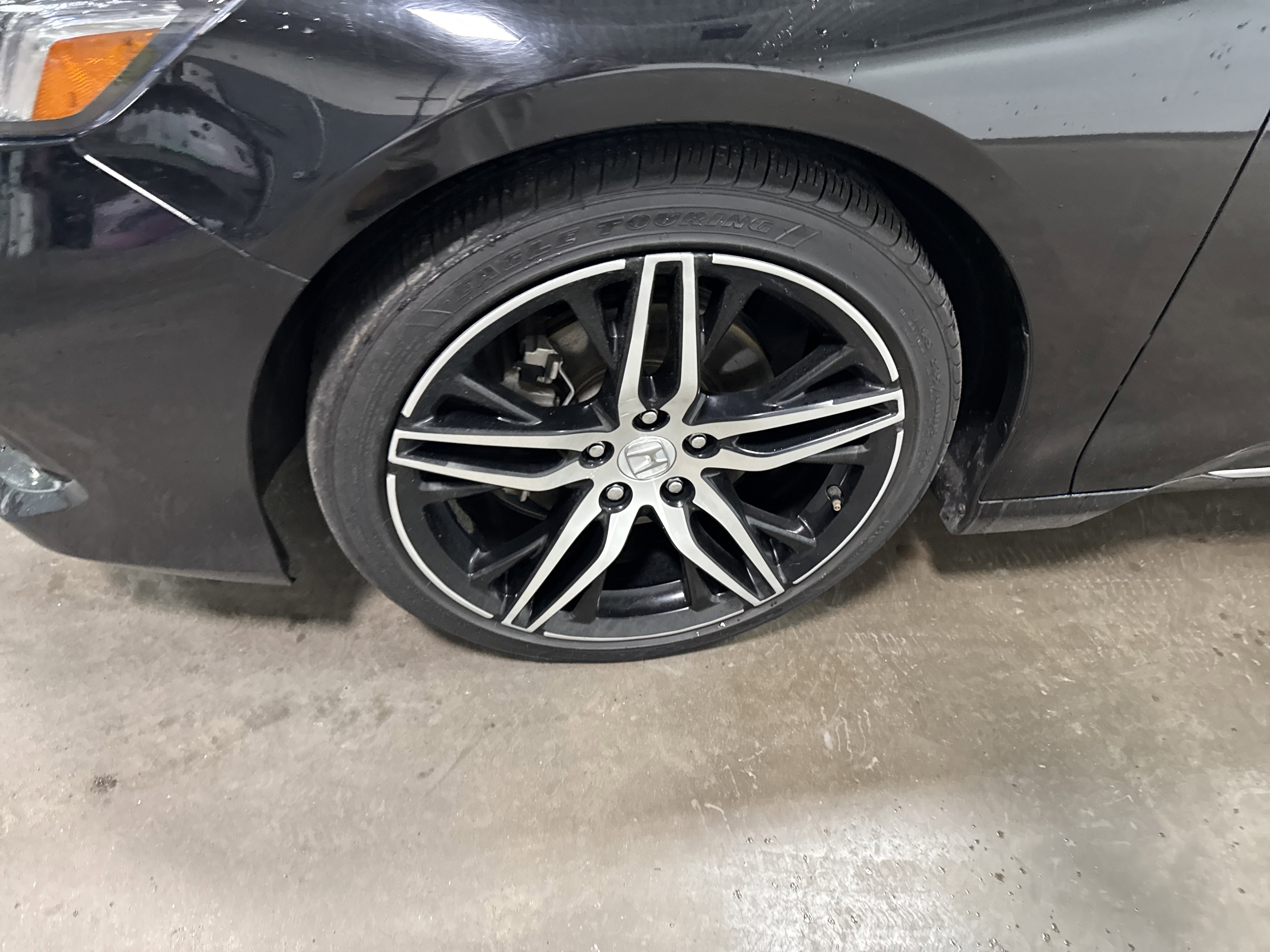 Used 2021 Honda Accord Touring image 9