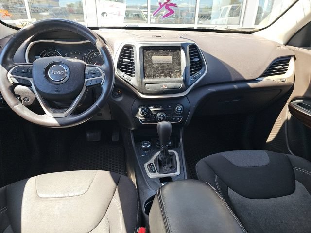 Used 2014 Jeep Cherokee Latitude w/ Comfort/Convenience Group AWD/4WD image 12
