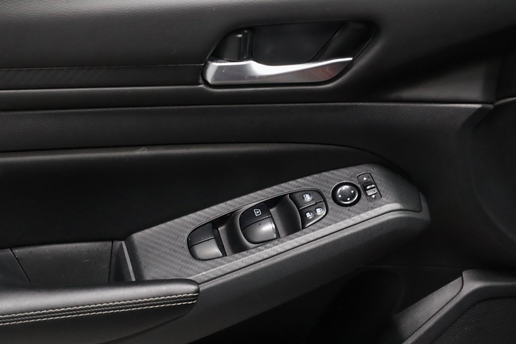 Certified 2024 Nissan Altima 2.5 SV image 21