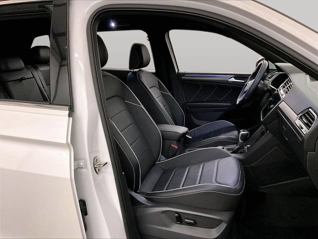 Used 2024 Volkswagen Tiguan SEL R-Line AWD/4WD image 7