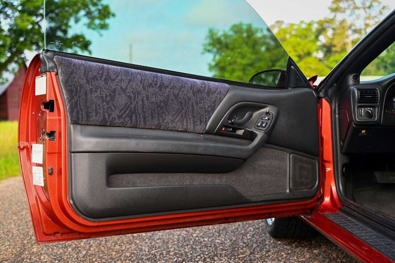 Used 2001 Chevrolet Camaro Z28 w/ Preferred Equipment Group 2 RWD image 52