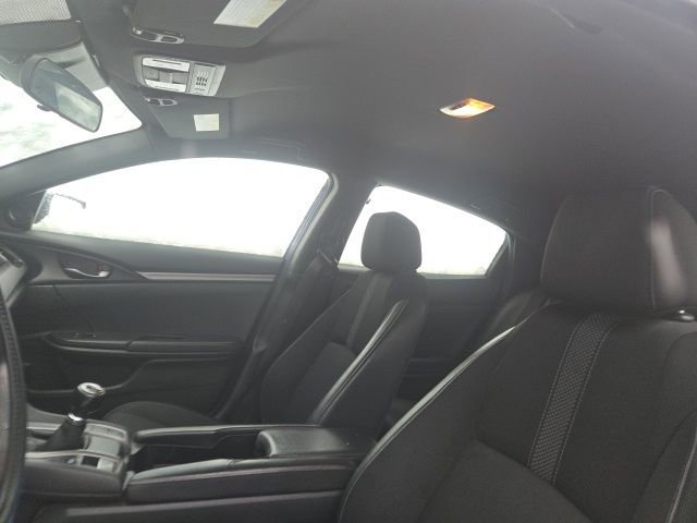 Used 2020 Honda Civic Sport image 11