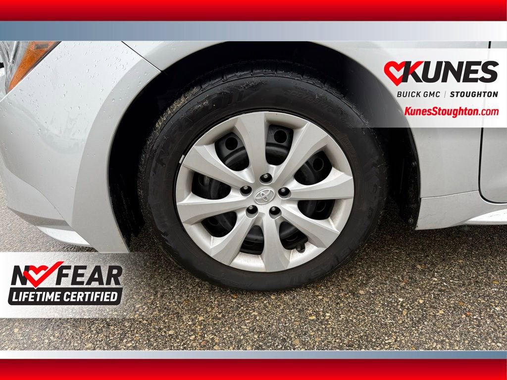Used 2023 Toyota Corolla LE image 15