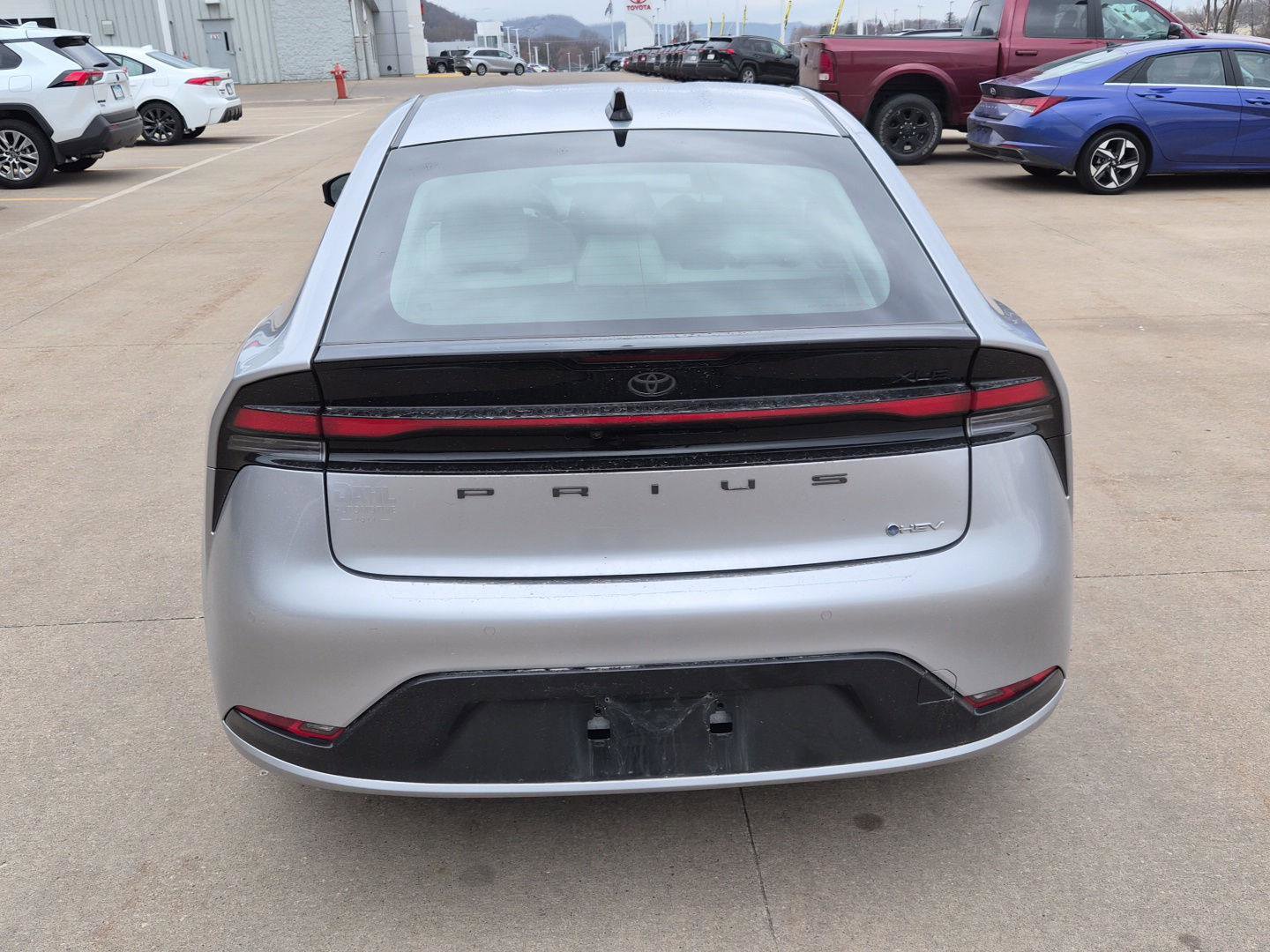 Used 2026 Toyota Prius XLE image 11