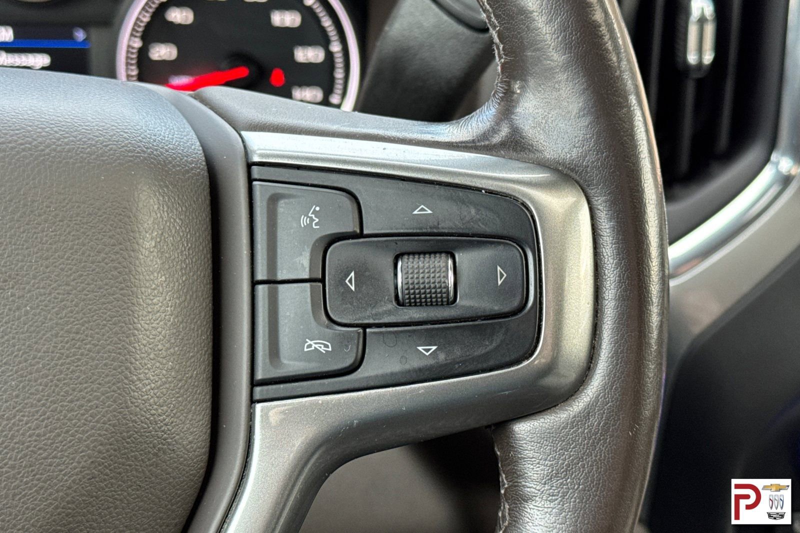 Used 2020 Chevrolet Silverado 1500 LTZ w/ LTZ Premium Package image 29