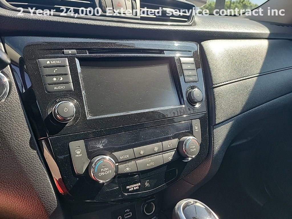 Used 2019 Nissan Rogue SV image 26