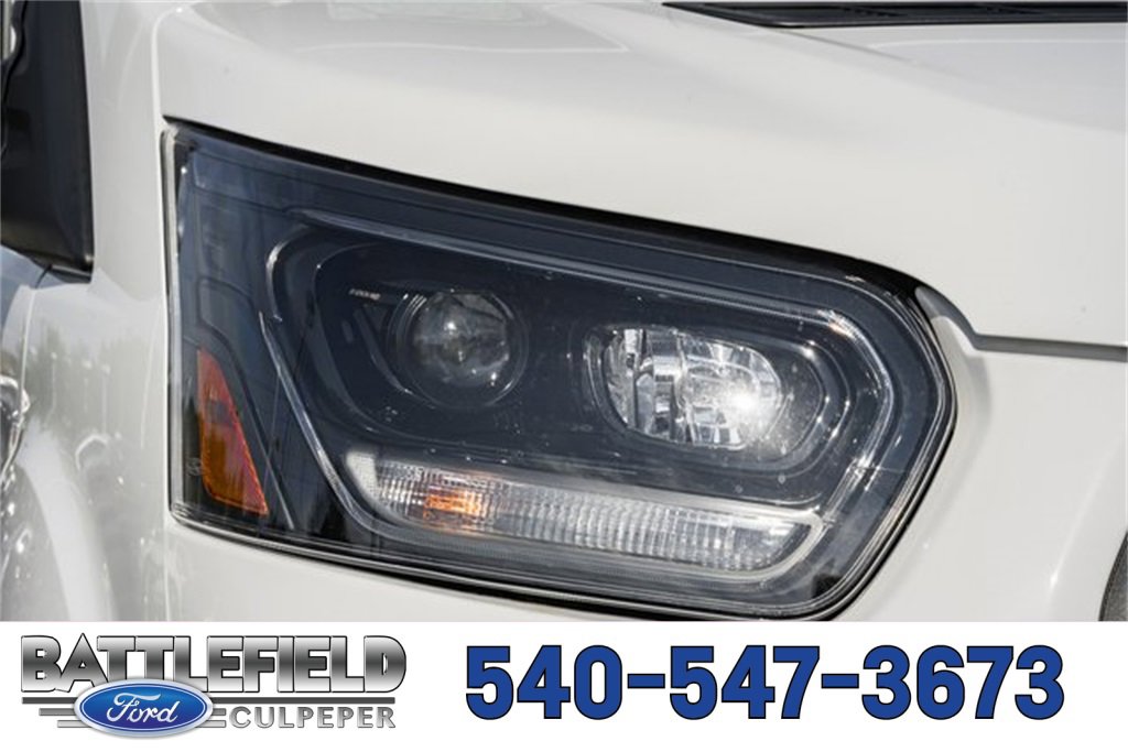 New 2025 Ford Transit 250 148 Medium Roof w/ Load Area Protection Package image 10