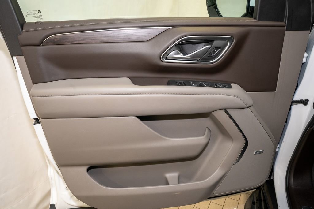 Used 2023 Chevrolet Tahoe LT w/ LT Signature Plus Package image 14