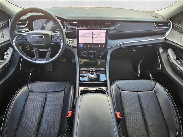 Used 2023 Jeep Grand Cherokee L Limited w/ Luxury Tech Group II image 19