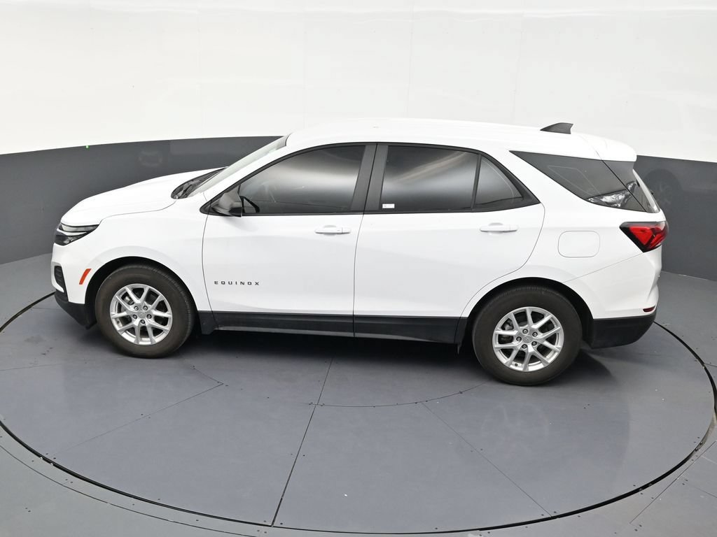 Used 2024 Chevrolet Equinox LS w/ LS Convenience Package FWD image 10