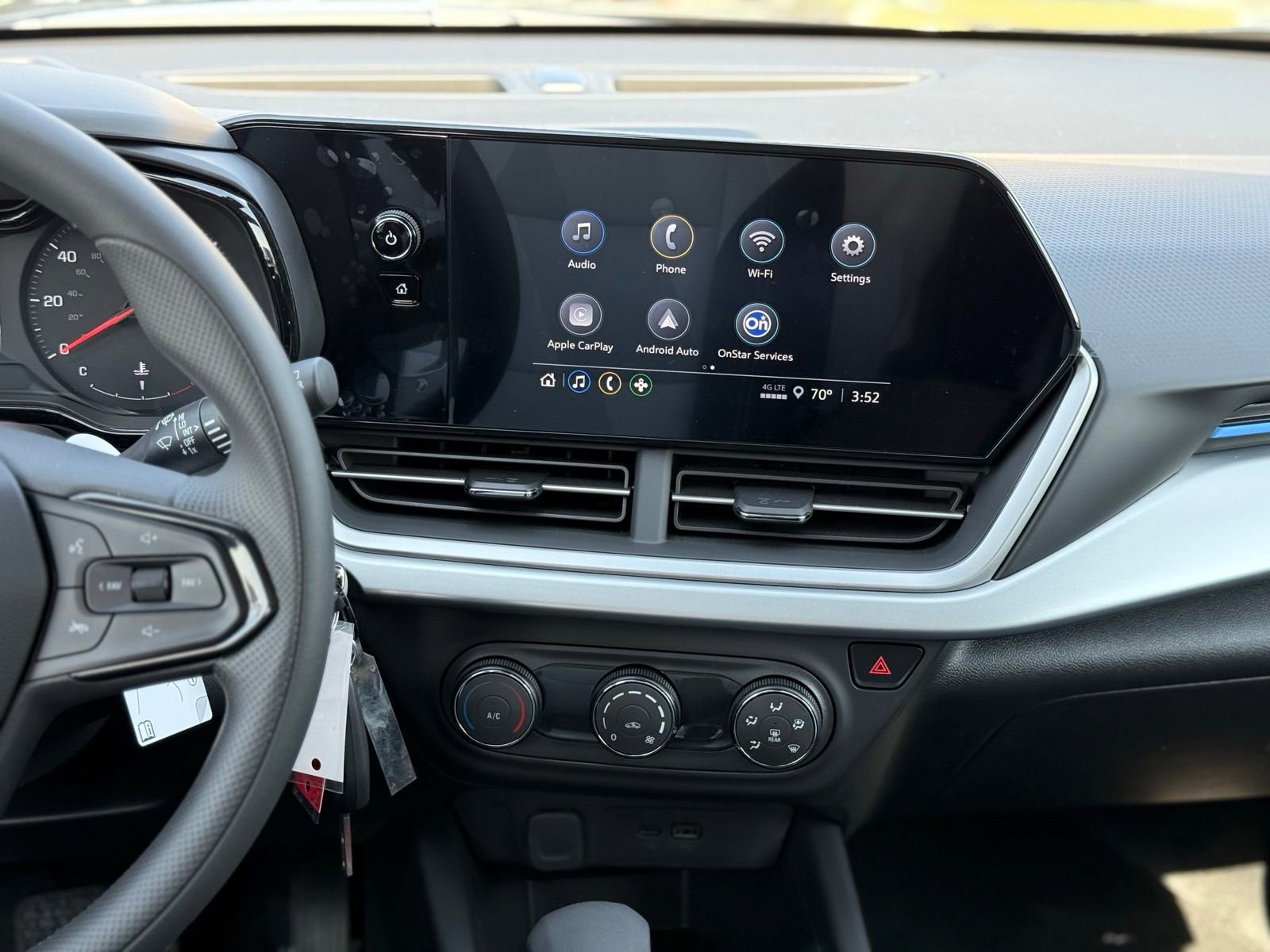 New 2026 Chevrolet Trax LS image 18