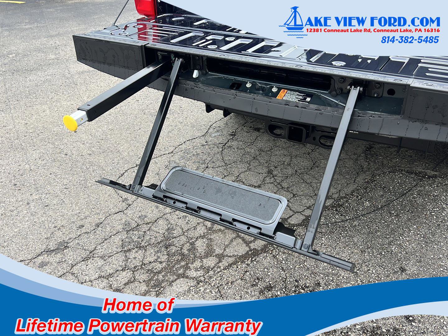 New 2025 Ford F350 Lariat w/ Lariat Ultimate Package image 12