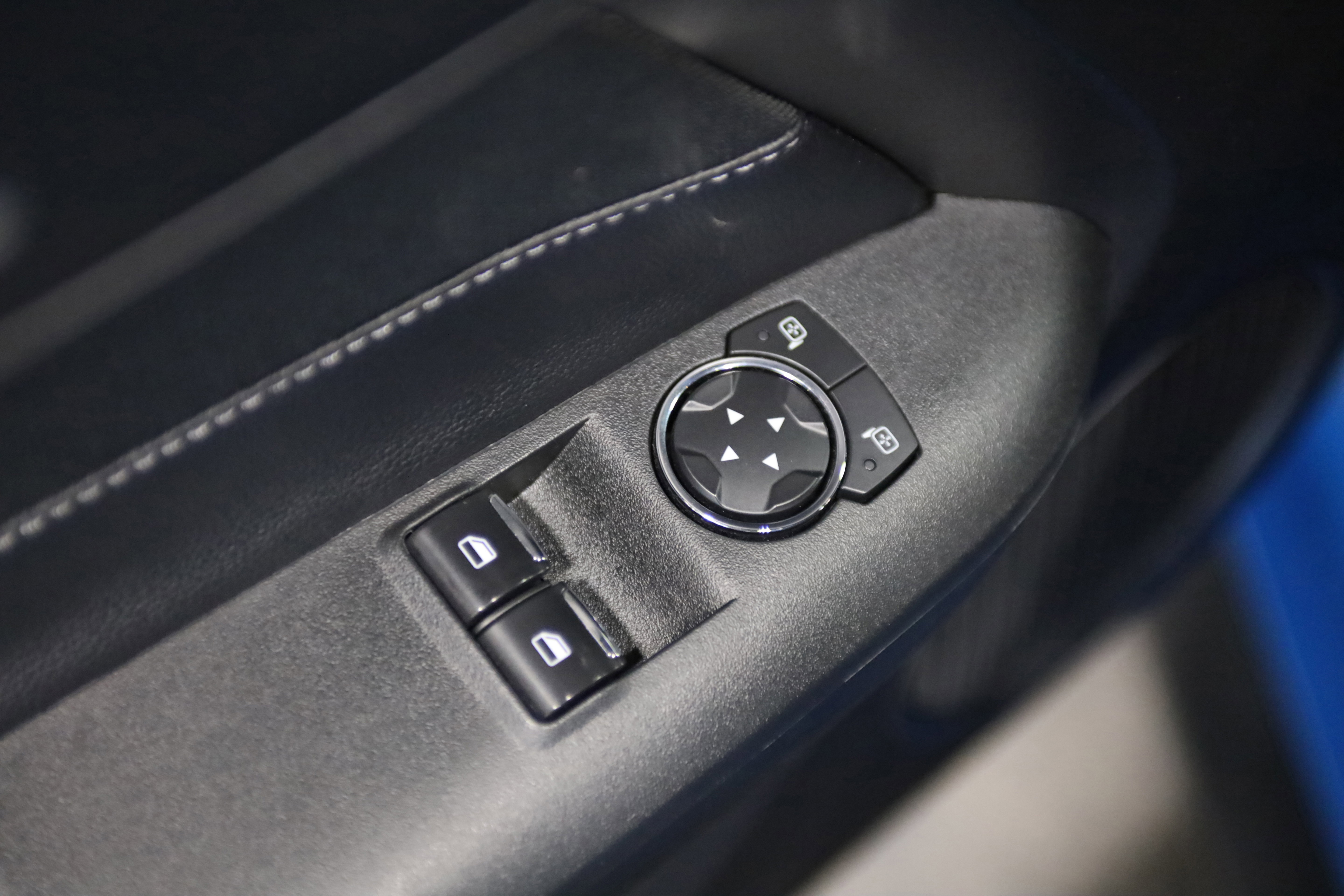 Used 2022 Ford Mustang Mach 1 RWD image 15