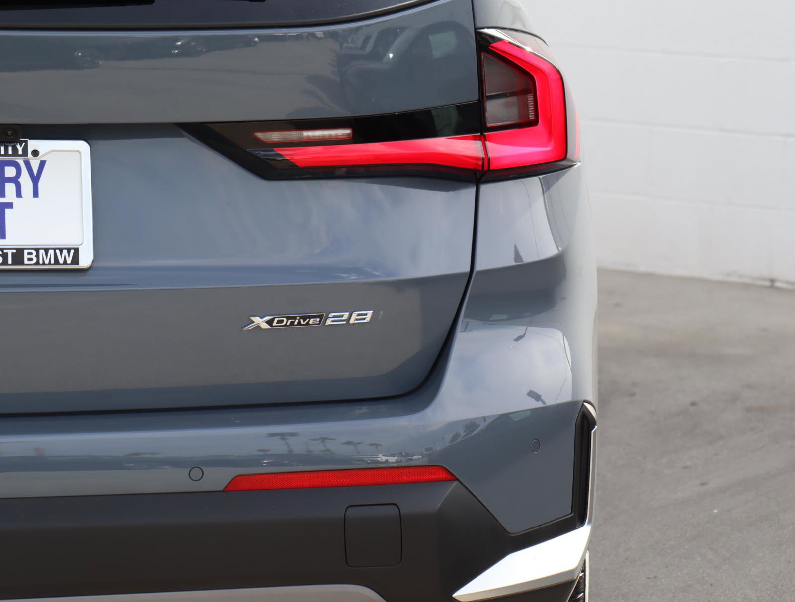 Used 2023 BMW X1 xDrive28i w/ Premium Package image 6