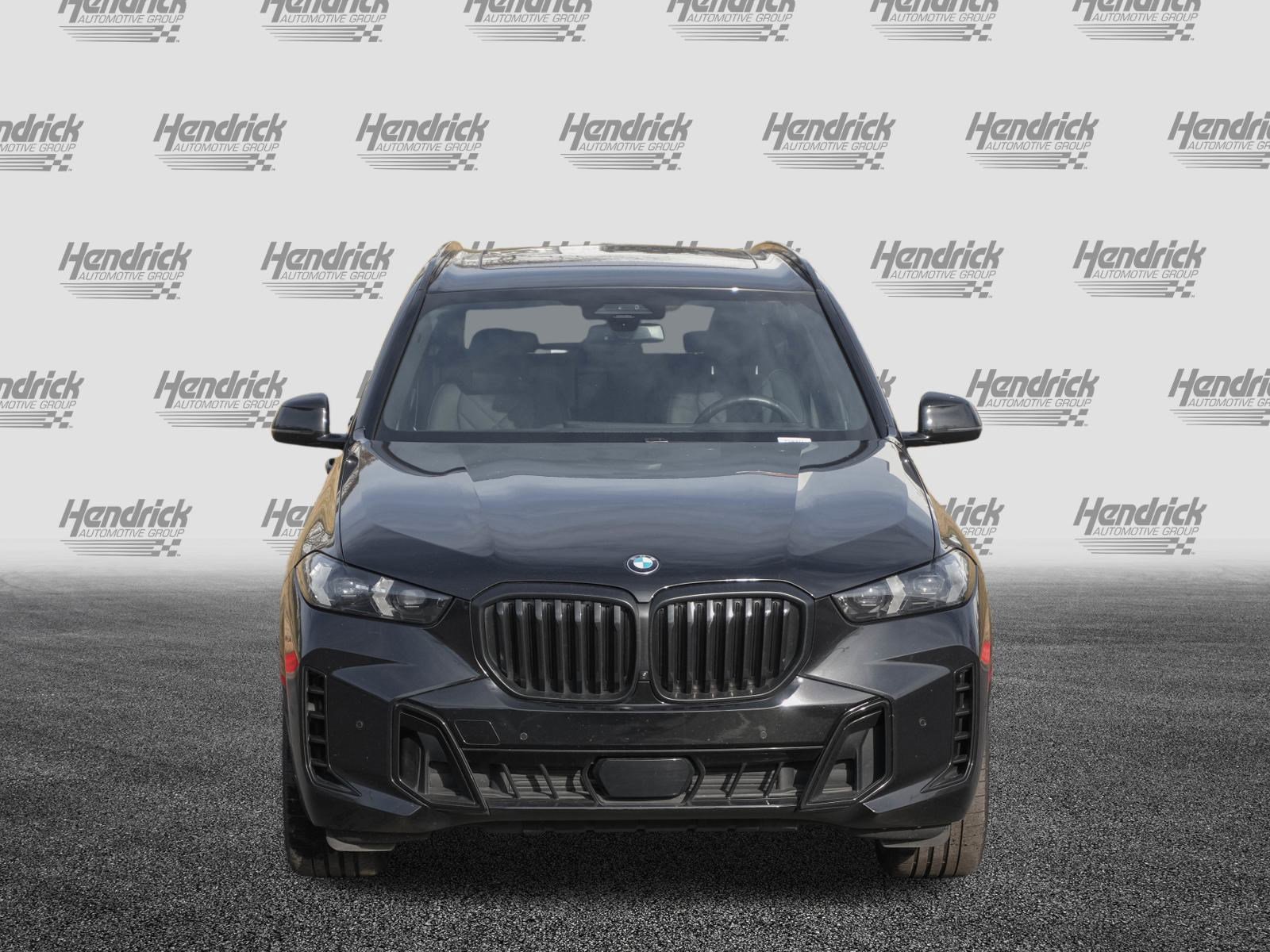 Certified 2024 BMW X5 sDrive40i w/ M Sport Package image 3