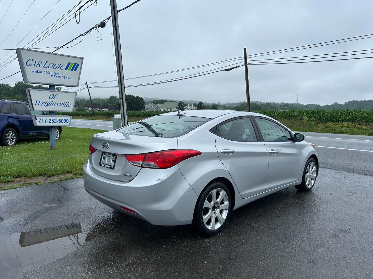 Used 2013 Hyundai Elantra Limited FWD image 7