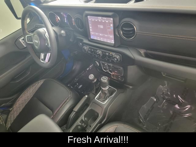 Used 2023 Jeep Gladiator Overland AWD/4WD image 18