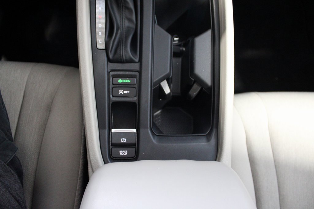 Used 2024 Honda Accord LX image 32