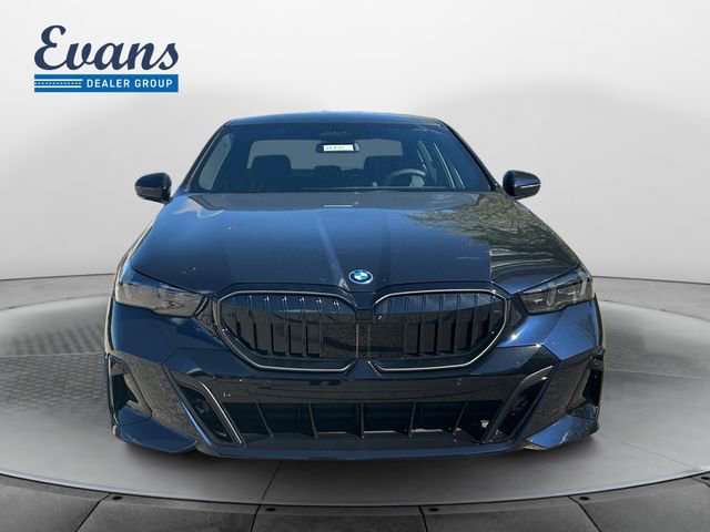 New 2026 BMW 550e xDrive w/ Executive Package image 10