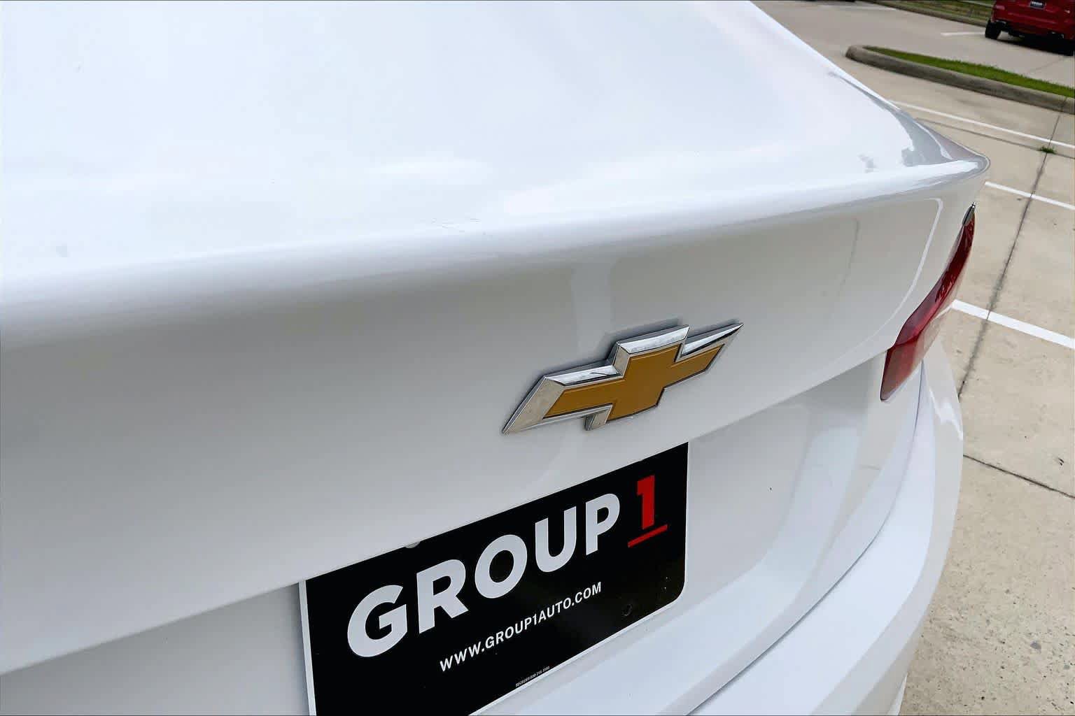 Used 2023 Chevrolet Malibu LT FWD image 30