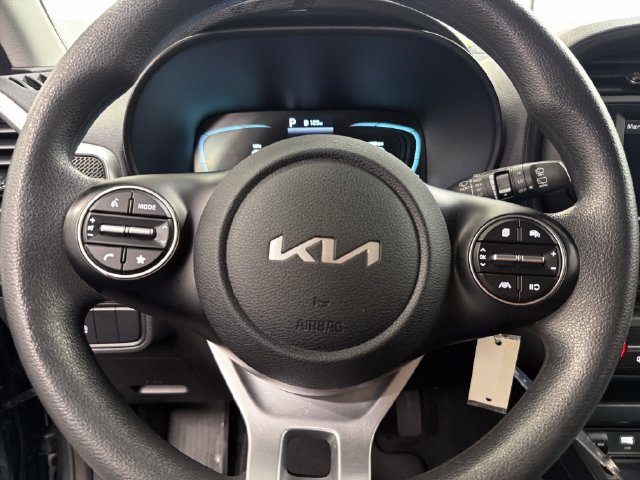Certified 2023 Kia Soul LX FWD image 16