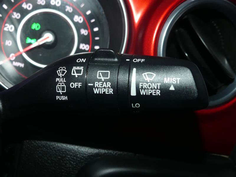 Used 2018 Jeep Wrangler Unlimited Rubicon w/ Dual Top Group image 35