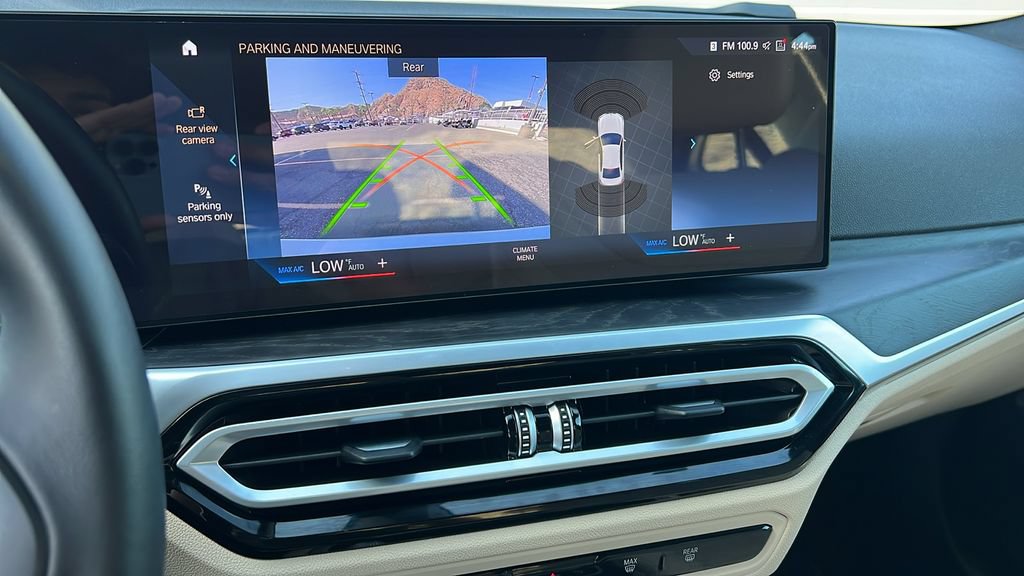Used 2024 BMW 330e w/ Convenience Package RWD image 18