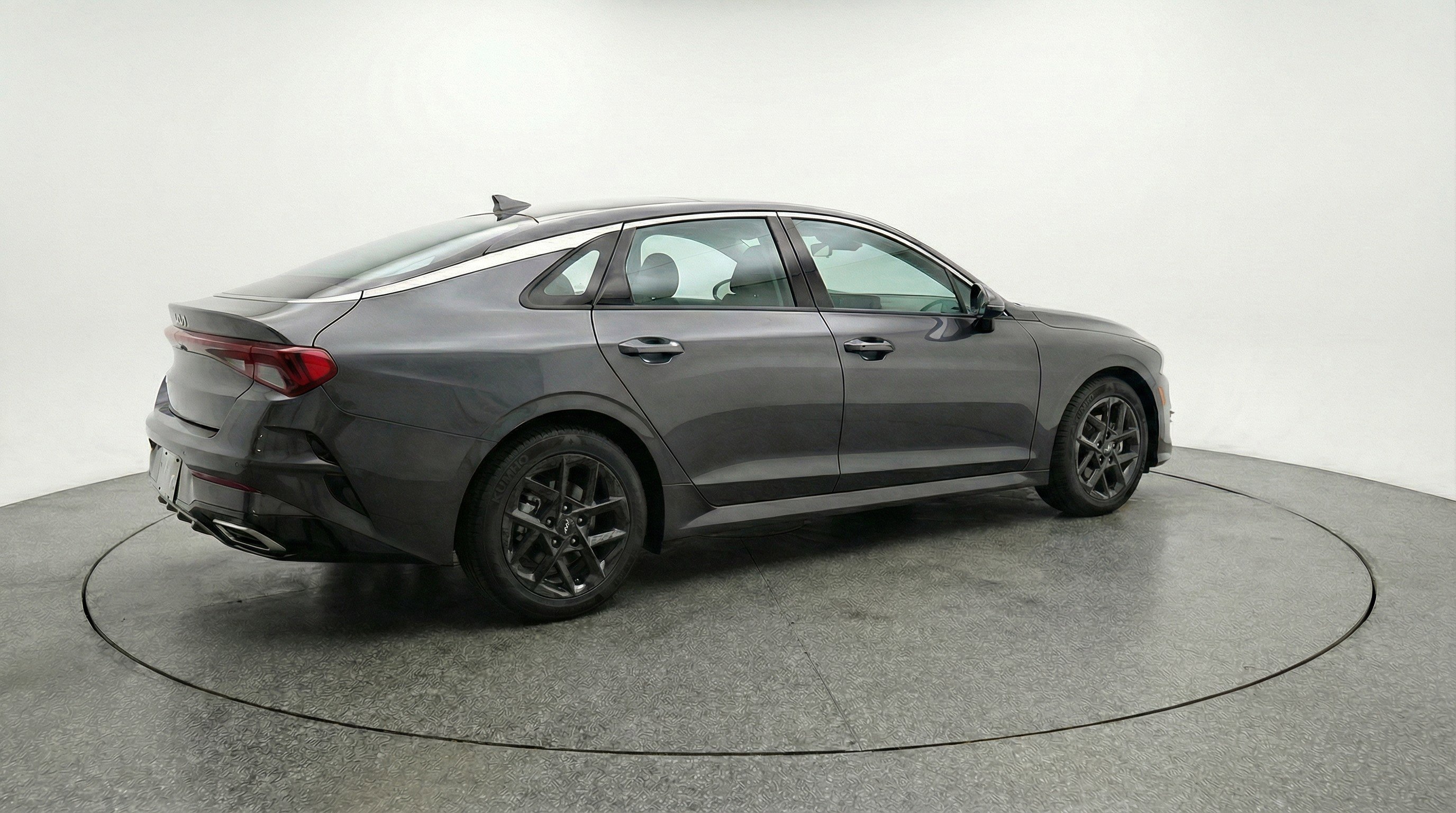 Used 2025 Kia K5 LXS image 9