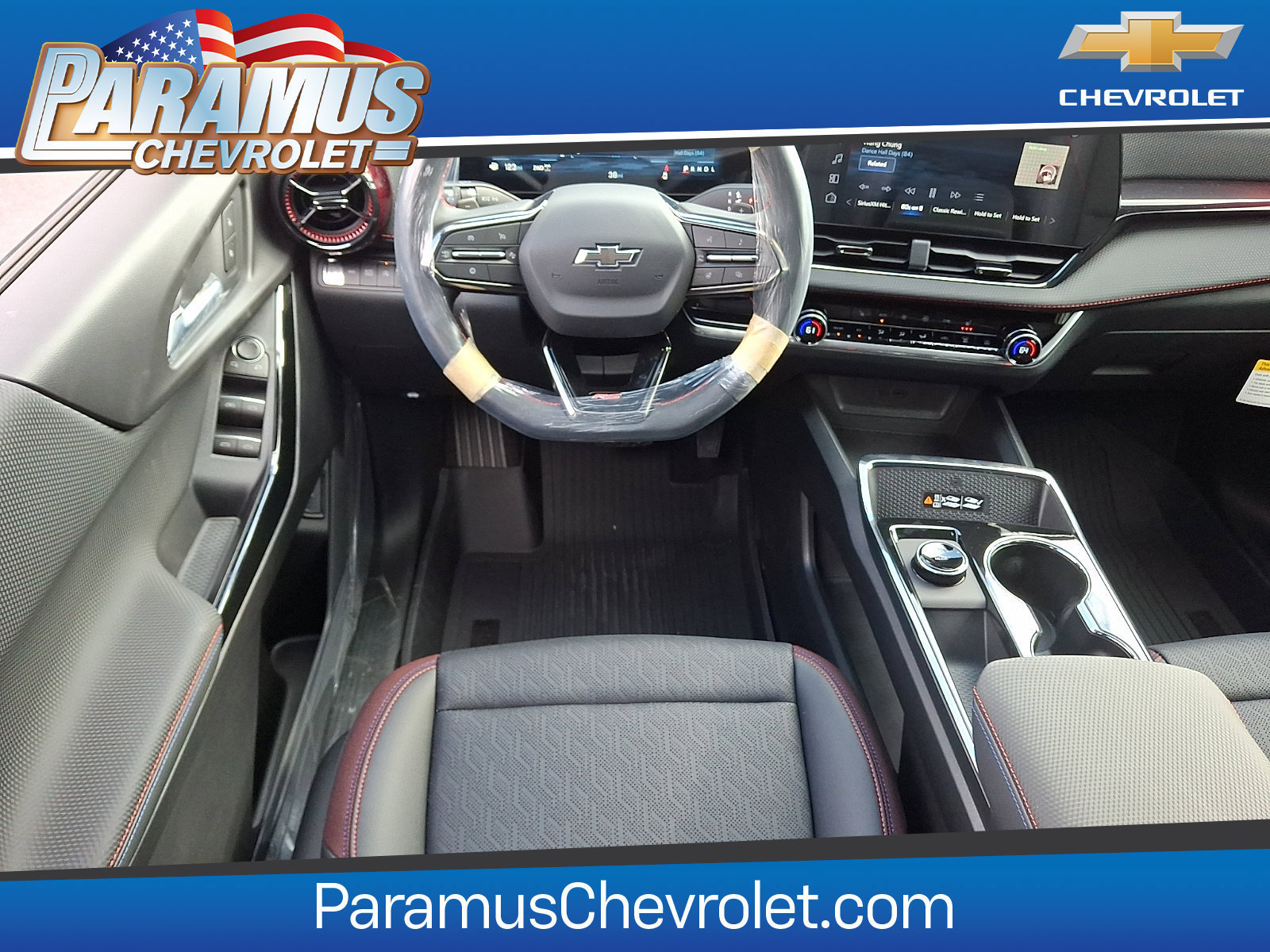 New 2026 Chevrolet Equinox RS w/ LPO, Floor Liner Package AWD/4WD image 7