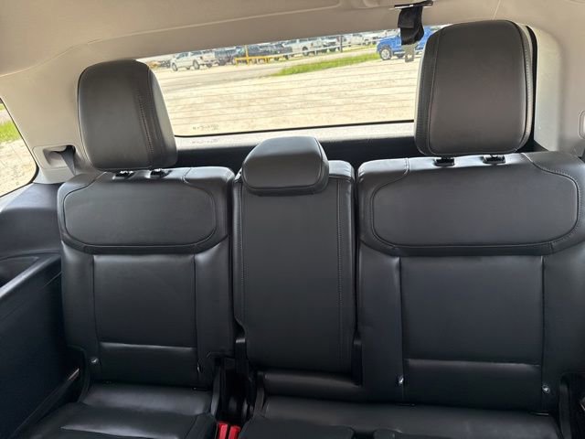 Used 2025 Ford Expedition Active AWD/4WD image 28