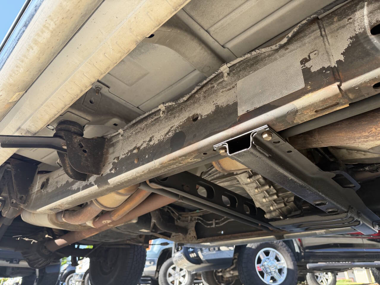 Used 2006 GMC Sierra 2500 W/T w/ Skid Plate Package AWD/4WD image 22