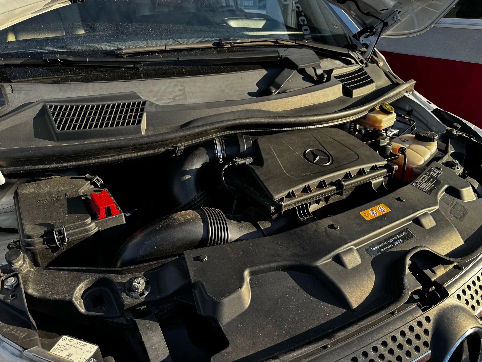 Used 2017 Mercedes-Benz Metris Passenger image 36