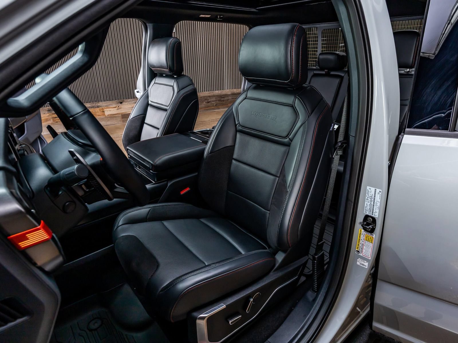 Used 2026 Ford F150 Raptor AWD/4WD image 29