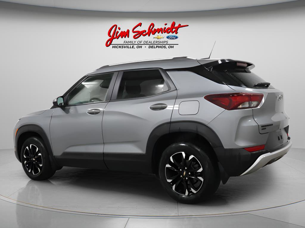 Used 2023 Chevrolet TrailBlazer LT w/ LPO, Blackout Package image 4
