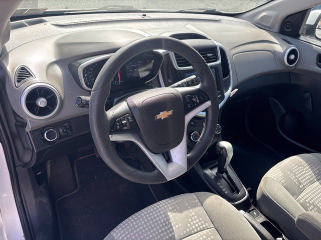 Used 2019 Chevrolet Sonic LT FWD image 11