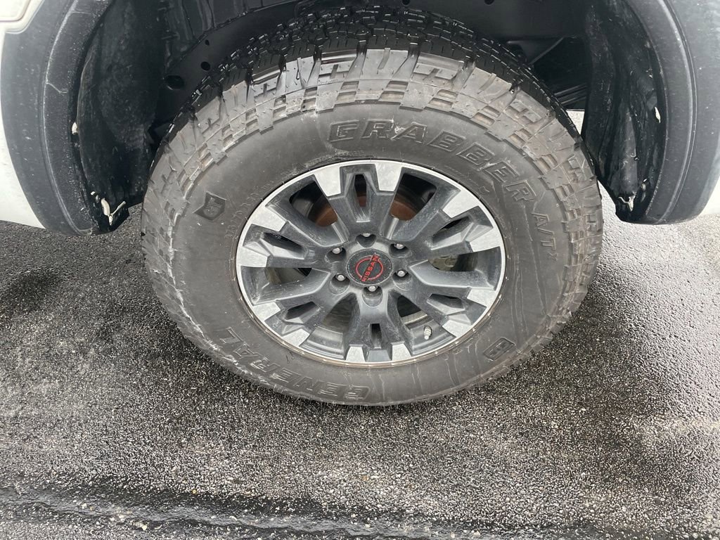 Used 2023 Nissan Titan PRO-4X image 34