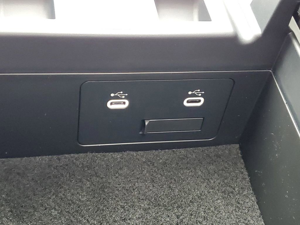 New 2026 MAZDA CX-90 Plug-In Hybrid w/ Preferred image 29