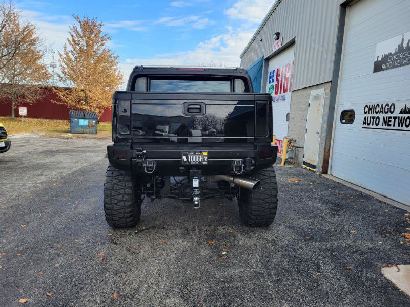 Used 2005 HUMMER H2 SUT w/ Preferred Equipment Group AWD/4WD image 17