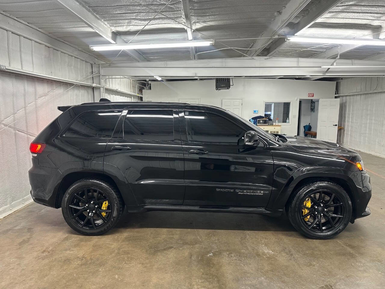 Used 2018 Jeep Grand Cherokee Trackhawk image 7