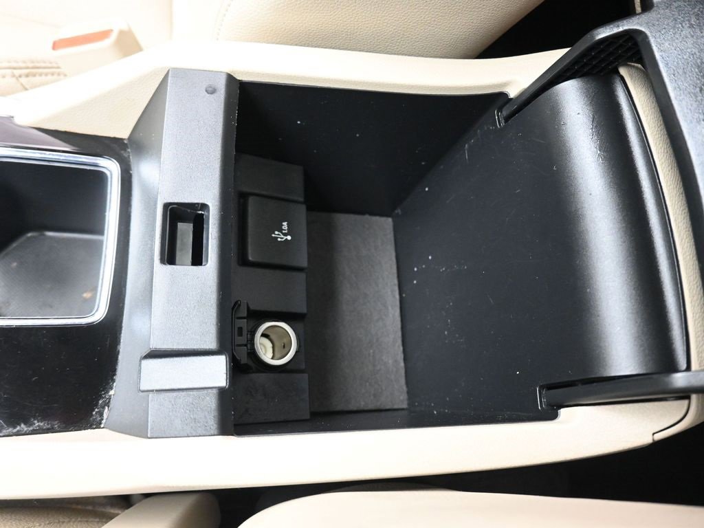 Used 2017 Honda Accord Touring image 26