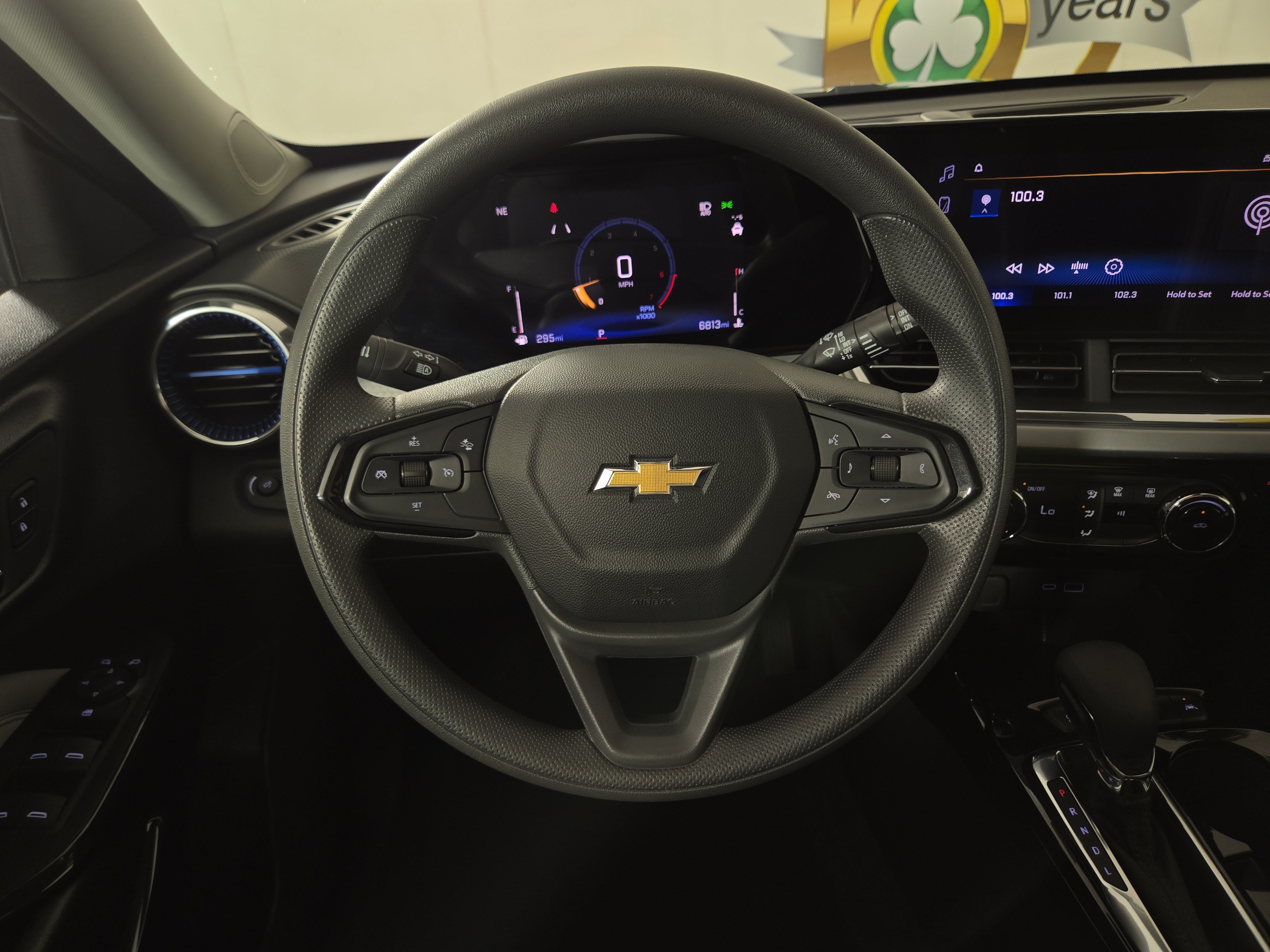 Used 2026 Chevrolet Trax LT FWD image 13