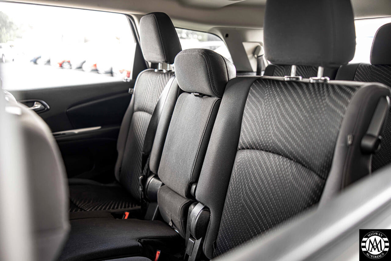 Used 2012 Dodge Journey SXT w/ Sound Group image 32