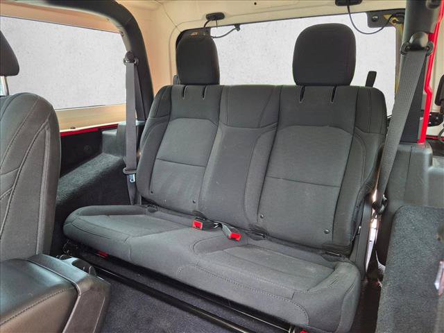 Used 2018 Jeep Wrangler Sport AWD/4WD image 23