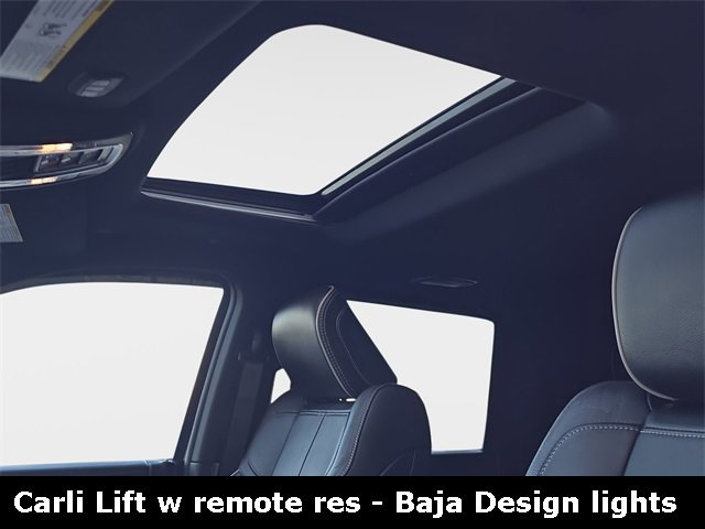 Used 2024 RAM 2500 Limited image 33