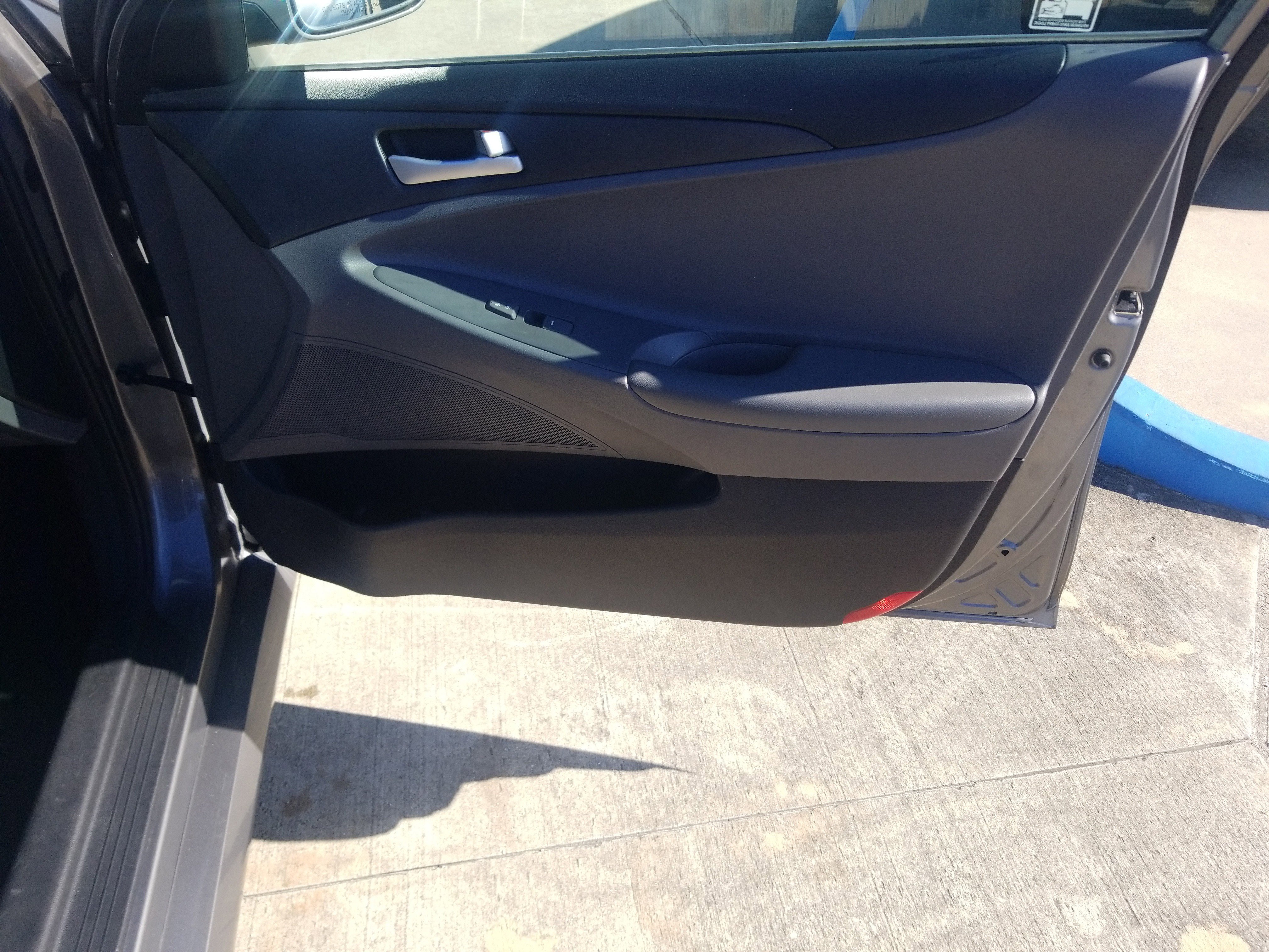 Used 2014 Hyundai Sonata GLS image 15