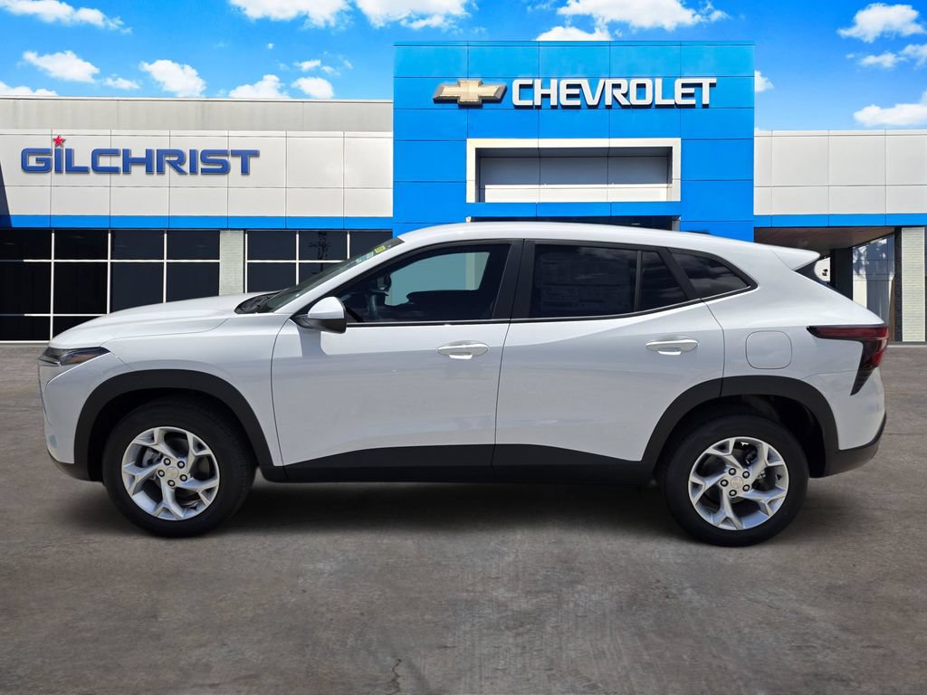 New 2026 Chevrolet Trax LS w/ LS Convenience Package FWD image 5