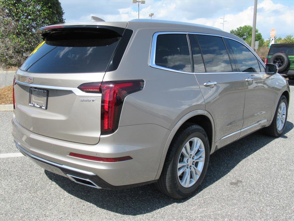 Used 2022 Cadillac XT6 Luxury image 6